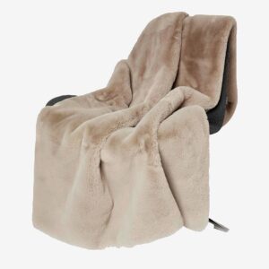 Skinnwille – Pläd Fluffy – Beige – Filtar & plädar – Från Homeroom