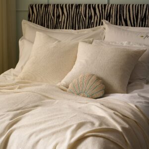 Staycation – Kuddfodral Amazing – Vit – Prydnadskuddar & kuddfodral – Från Homeroom