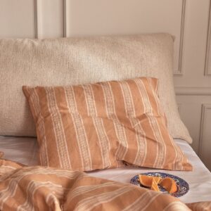 Staycation – Örngott Cheerful i lin – Orange – Örngott – Från Homeroom