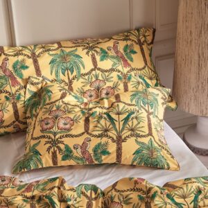 Staycation – Örngott Crisp i bomullspercale – Gul – Örngott – Från Homeroom