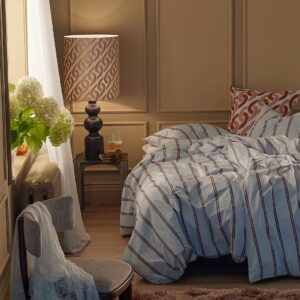 Staycation – Påslakanset Significant Stripe i bomullspercale 2 eller 3 delar – Blå – Påslakanset – Från Homeroom