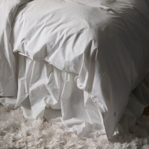 Staycation – Sängkappa Loosed i bomullspercale 75 cm – Vit – Sängkappor – Från Homeroom