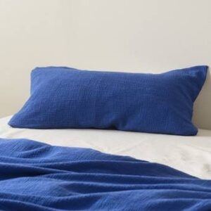 TOM örngott 60×50 cm – ekologisk Koboltblå