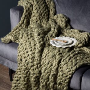 Venture Home – Filt Kate – Grön – Filtar & plädar – Från Homeroom