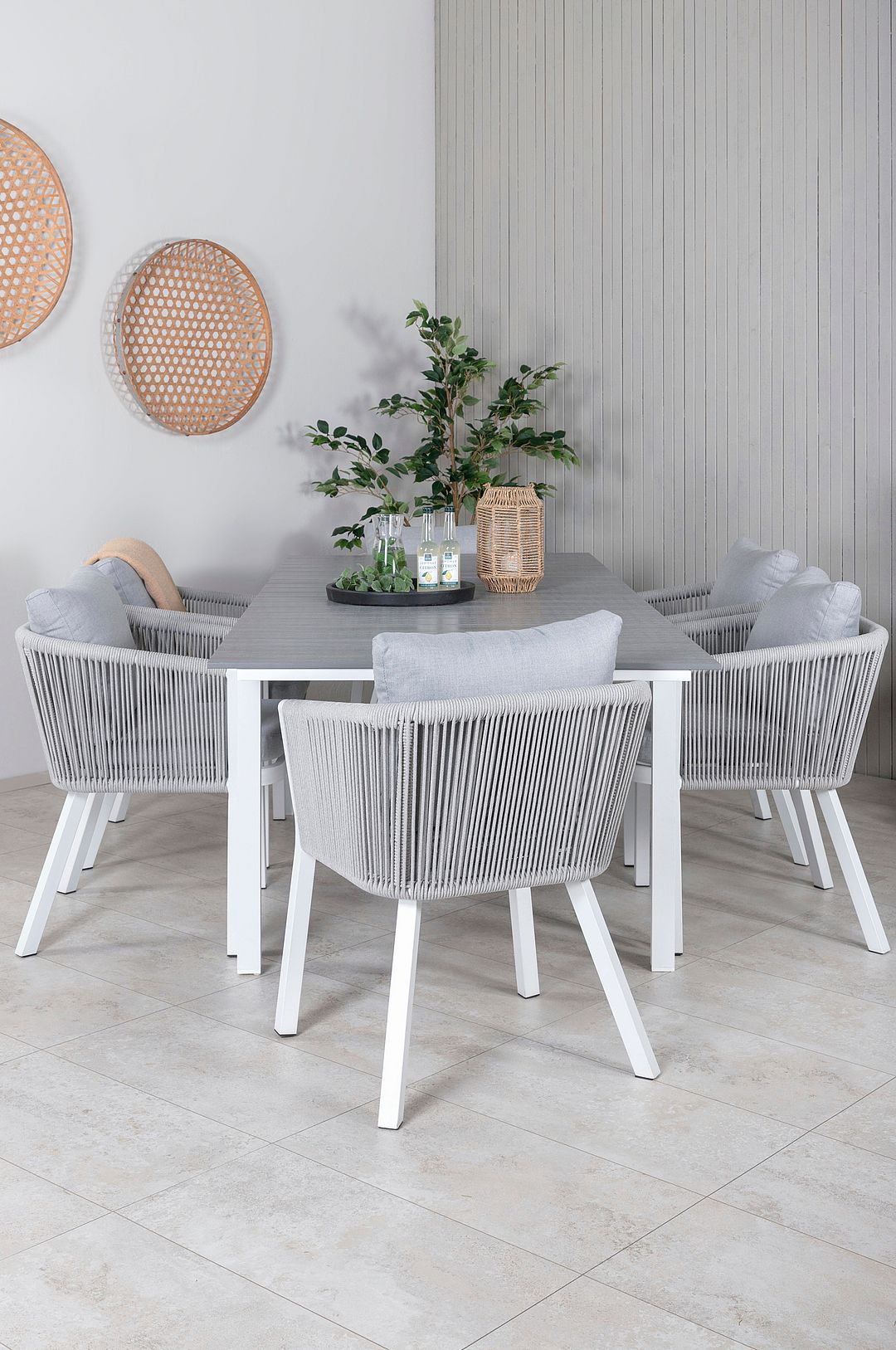 Venture Home – Matgrupp Levels med 6st matstolar Virya – Grå – Matgrupper – Från Homeroom