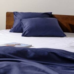 ZACK SATIN örngott 60×50 cm 2-pack – ekologisk Mörkblå