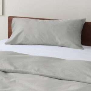 ZACK SATIN örngott 90×50 cm – ekologisk Grå