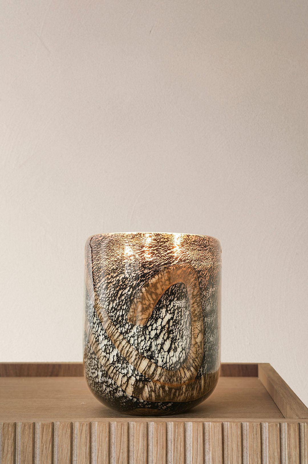 Zelected by Houze – Doftljus Nomad Grand – Brun – Doftljus & doftpinnar – Från Homeroom