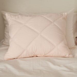 &Home – Kuddfodral Heaven Check – Rosa – Prydnadskuddar & kuddfodral – Från Homeroom