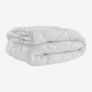 &Home – MAURI täcke medium 220×210 cm – Vit – Täcken – Från Homeroom