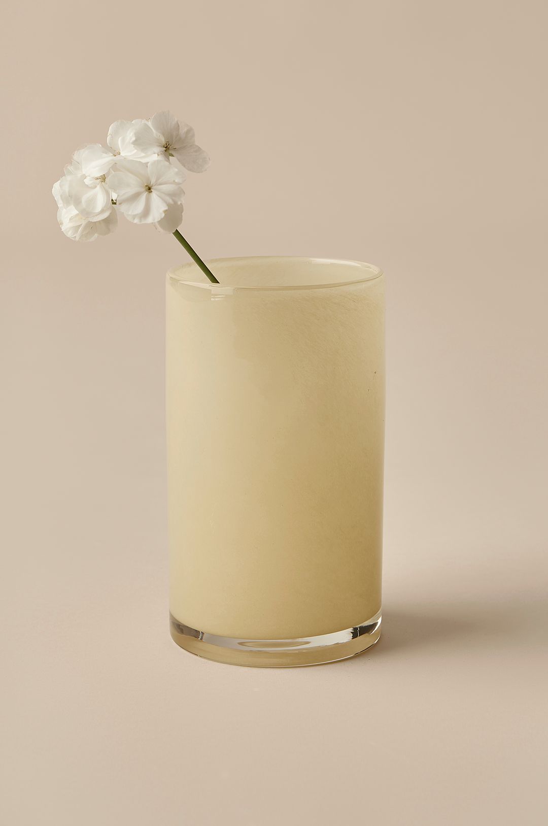 &Home – Vas Ruby höjd 20 cm – Beige – Krukor & vaser – Från Homeroom