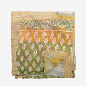 Bloomingville – Sari Quilt – Gul – Filtar & plädar – Från Homeroom