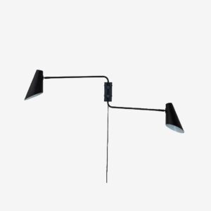 Dyberg Larsen – Vägglampa Cale dubbel – Svart – Vägglampor – Från Homeroom