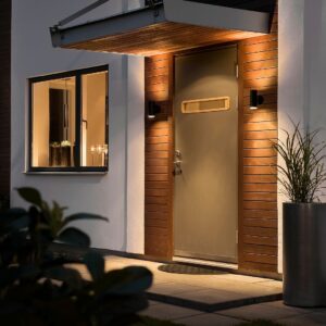 Konstsmide – MODENA vägglampa utomhus – Svart – Fasadbelysning – Från Homeroom