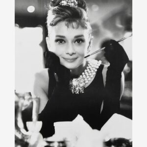 Malerifabrikken – Poster Audrey Hepburn 1 – Svart – Posters – Från Homeroom