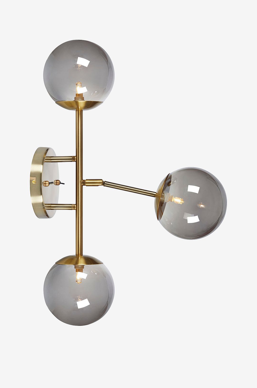 Markslöjd – Vägglampa TRINITY 3L – Mässing – Vägglampor – Från Homeroom