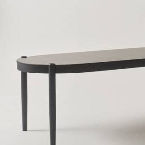 NATTAVAARA ovalt matbord 90×240 cm Svart