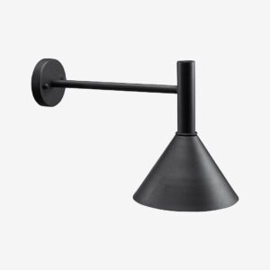 PR Home – Fasadlampa Tripp 230V IP44 50 cm – Svart – Fasadbelysning – Från Homeroom