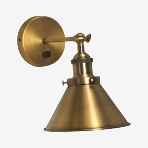 PR Home – Vägglampa Anton – Guld – Vägglampor – Från Homeroom