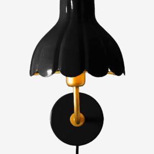 PR Home – Vägglampa Wells – Svart – Vägglampor – Från Homeroom