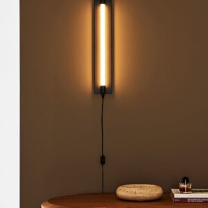 Pastill – Tarmy LED vägglampa 50 cm – Svart – Vägglampor – Från Homeroom