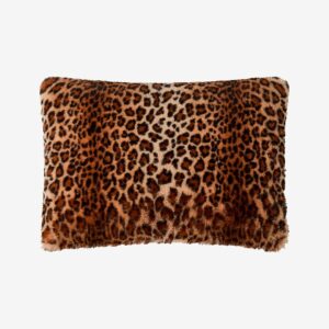 Skinnwille – Kudde Leo 40×60 cm – Flerfärgad – Prydnadskuddar & kuddfodral – Från Homeroom