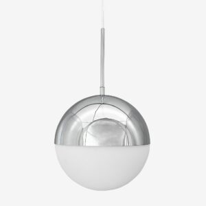 Dyberg Larsen – Nova D25 taklampa – Krom – Takpendlar – Från Homeroom