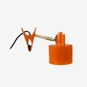 Dyberg Larsen – Ocean klämlampa – Orange – Skrivbordslampor – Från Homeroom
