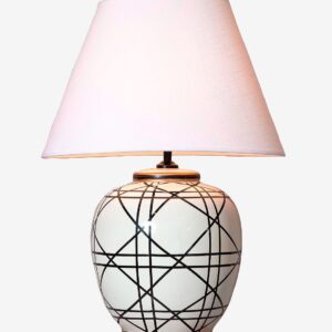 PR Home – Bordslampa New York – Vit – Bordslampor – Från Homeroom