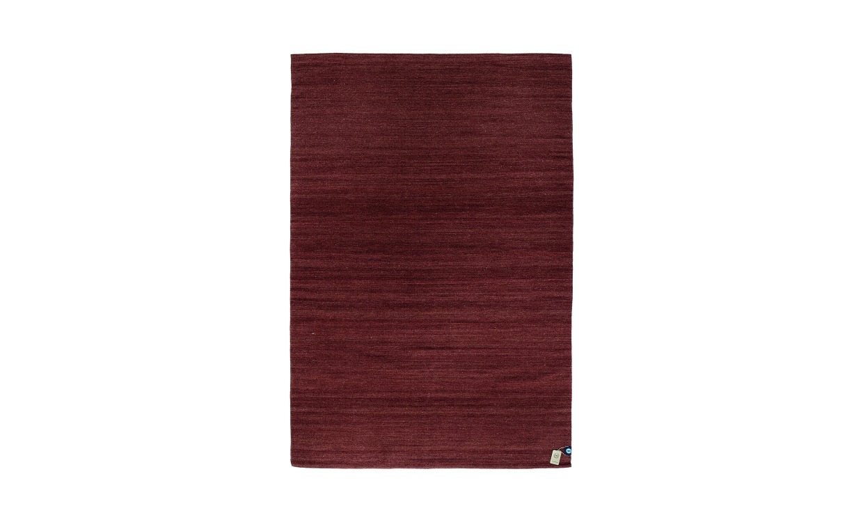 SIXTEN Ullmatta 200×290 Vinröd