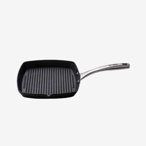 Skottsberg – Grillpanna i gjutjärn 24 cm – Svart – Stekpannor & grillpannor – Från Homeroom