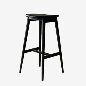 VIND – Orust Barstol – Svart – Barstolar & pallar – Från Homeroom