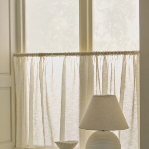 &Home – Cafégardin Mila – Beige – Hissgardiner – Från Homeroom