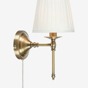 Markslöjd – Vägglampa Manor – Vit – Vägglampor – Från Homeroom